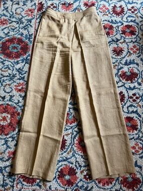 Theory Women’s Khaki Straight-Leg Chinos in Tan